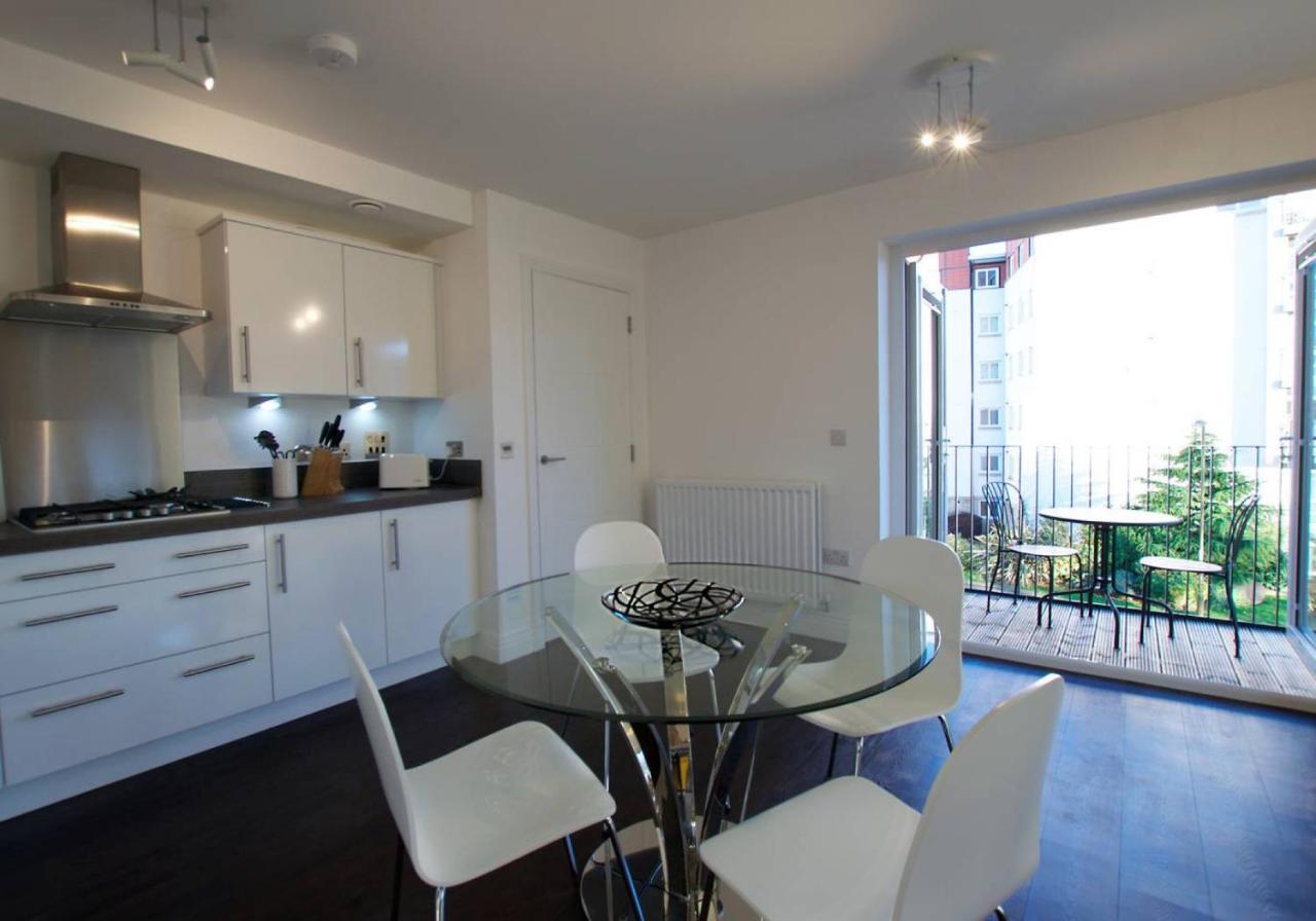 Altido Bright City Centre 2Bed, 2Bath With Free Parking Edinburgh Dış mekan fotoğraf